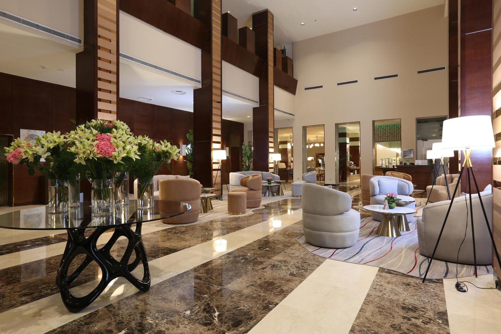 Hotel Al Qasr By Ihg